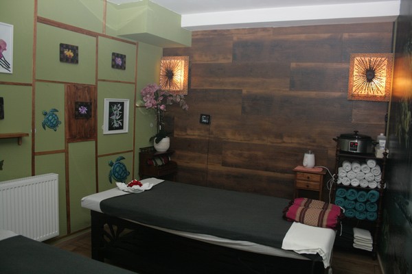 ftp://h642188@web302.dogado.net/thewaythaimassagede/images/geschaeft